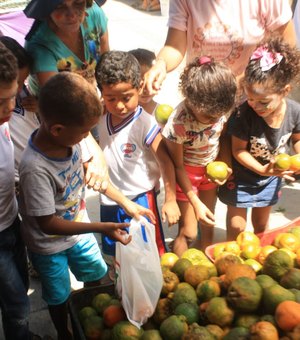 Com programação infantil, Feira do MST celebra alimentação saudável com as crianças do campo e da cidade