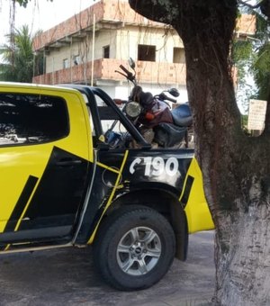 Moto roubada é abandonada em via pública de Maragogi
