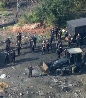 Polícia acha cemitério clandestino usado por traficantes no Rio