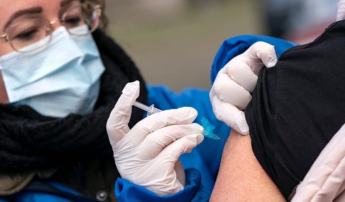 Ministério Público recebe denúncias de irregularidades em vacinação