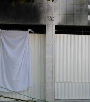 Bituca de cigarro provoca incêndio e deixa uma idosa morta no Sertão
