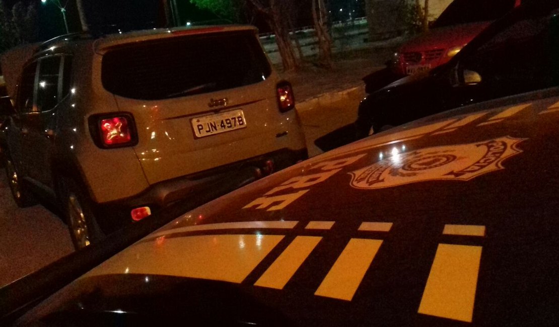 PRF recupera veículo roubado com placa clonada e prende motorista na BR-101