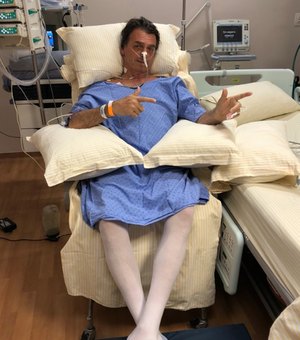 Com obstrução no intestino, Bolsonaro é submetido a cirurgia de emergência
