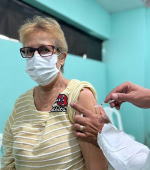Mais de 1200 doses de imunizantes foram aplicados durante mutirão de vacinação, em Arapiraca