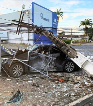 Equatorial faz alerta para acidentes envolvendo postes de rede elétrica