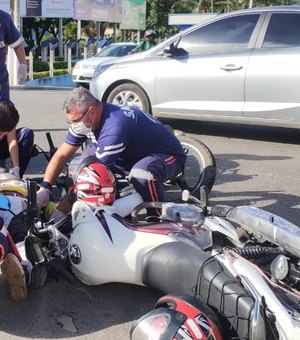 [Vídeo] Acidente entre duas motos deixa duas pessoas feridas em Arapiraca