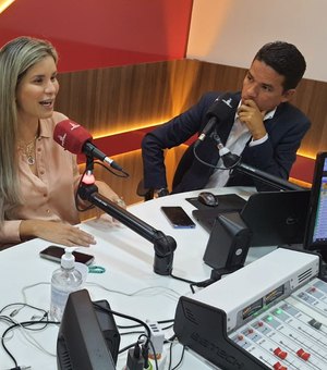 Prefeita Ceci Rocha destaca nova realidade econômica e social em Atalaia