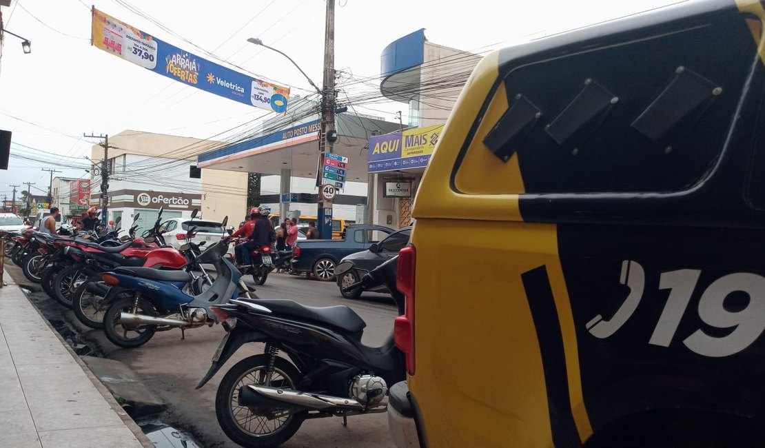 Colisão entre carro e moto é registrada em Arapiraca