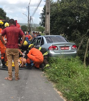 Homem passal mal e causa acidente na BR 316, em Satuba 