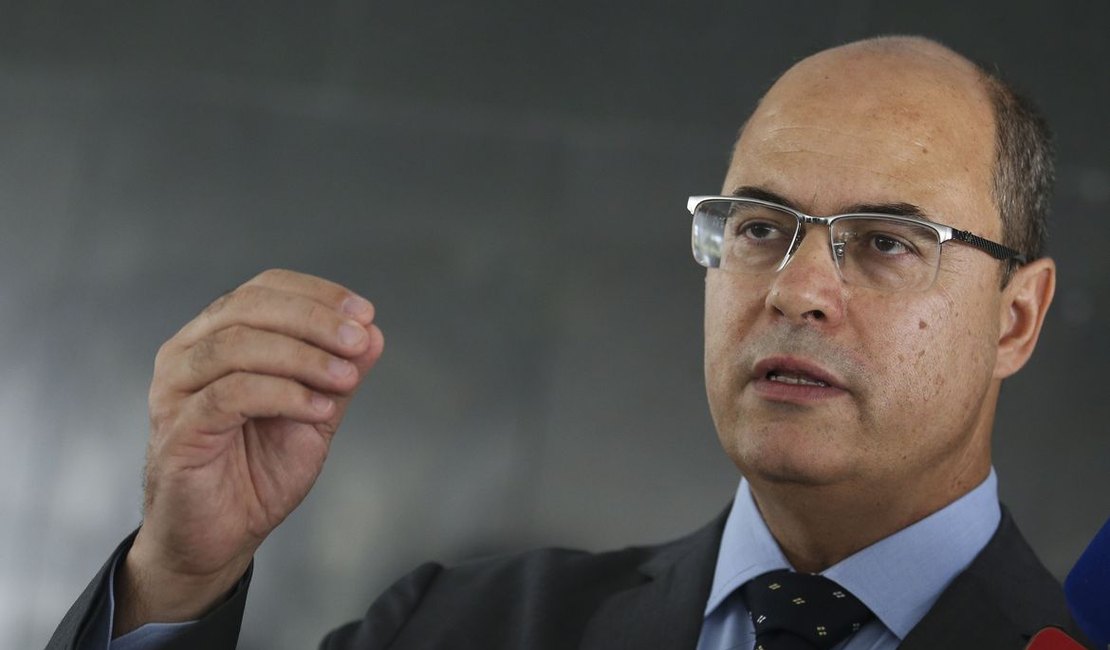 “Jamais renunciarei”, diz Witzel sobre processo de impeachment