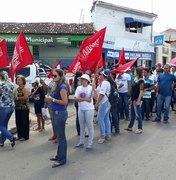 Agentes de Saúde realizam manifestação em cidade do Agreste alagoano