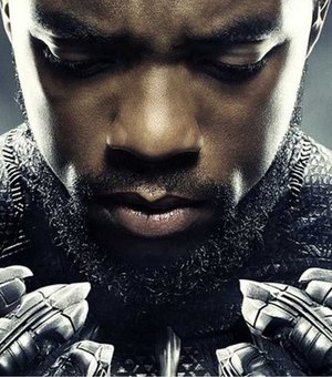 Pantera Negra 2: filmar sem Chadwick Boseman foi 'estranho e triste,' revela intérprete de Everett Ross