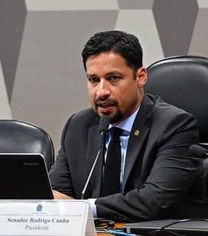 Rodrigo Cunha nega aliança com Collor