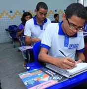 Governo de Alagoas lança programa Mais Merenda para alunos de escolas estaduais