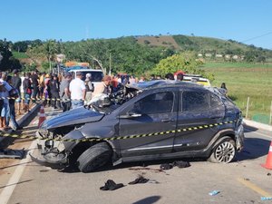 Casal morre após ser atingido por motorista em alta velocidade na zona rural de Feira Grande