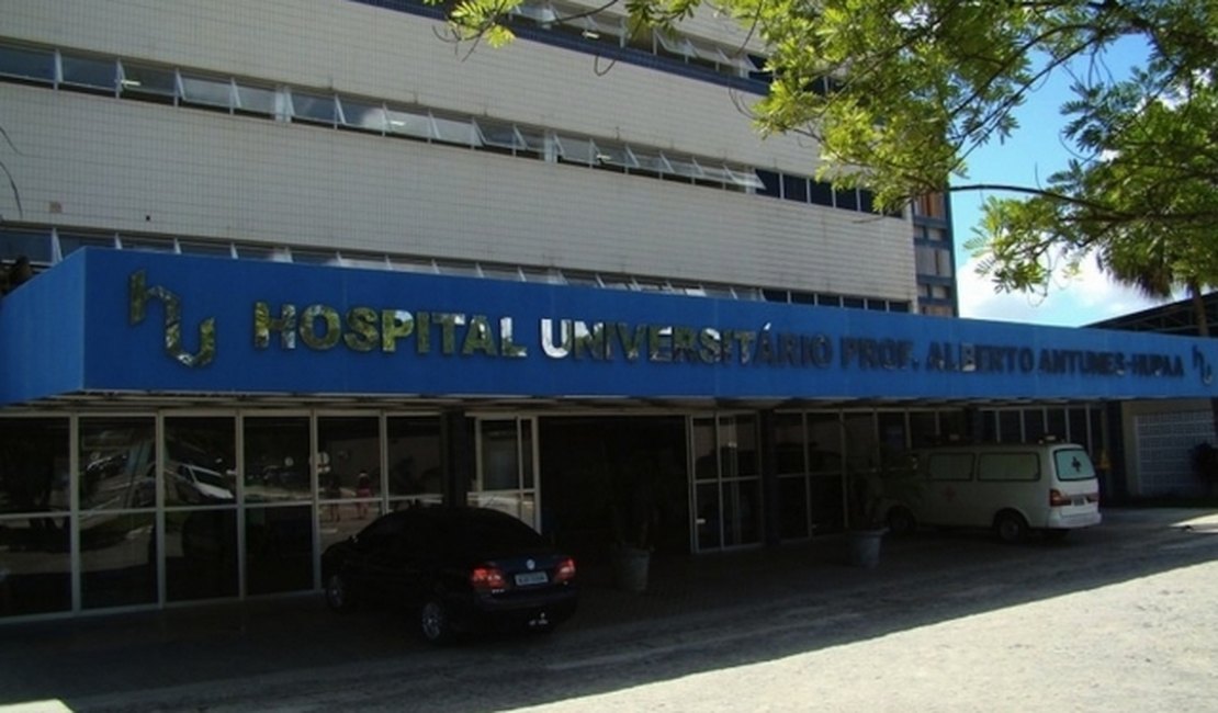 Paciente com câncer luta por internamento no Hospital Universitário
