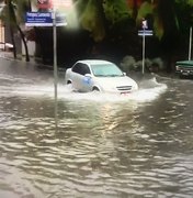 Chuva provoca vários pontos de alagamento em Maceió