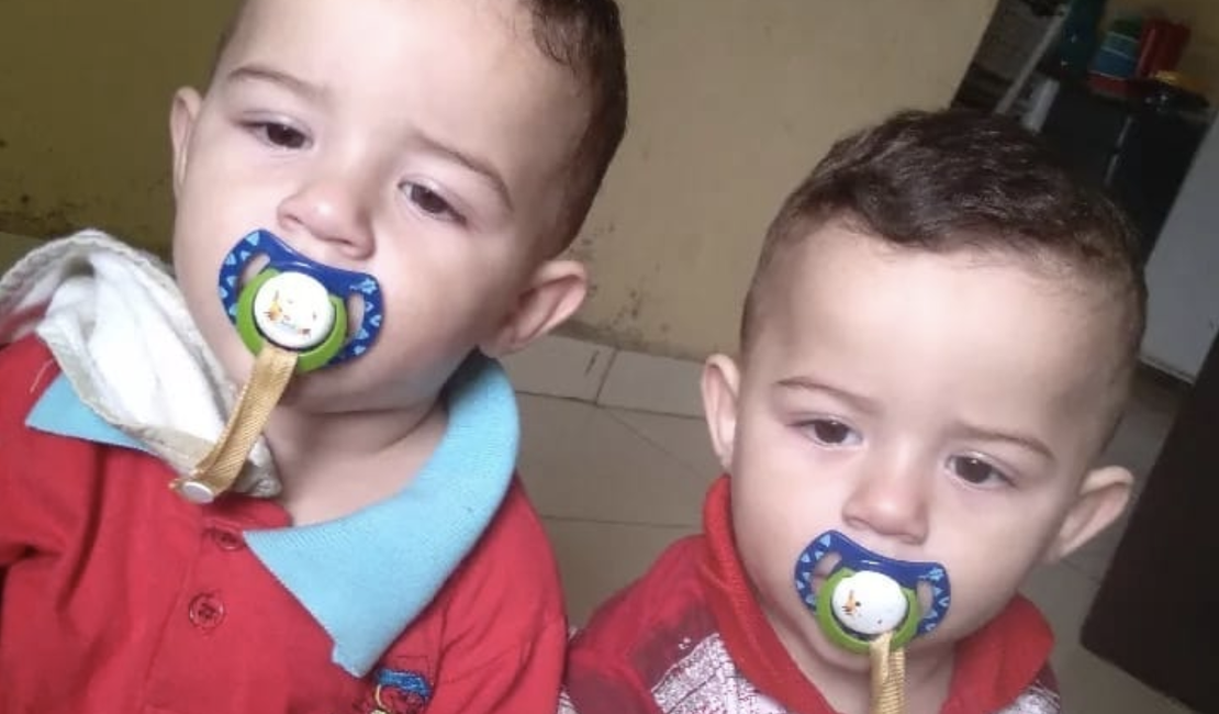 Arapiraquense mãe de gêmeos faz campanha na internet para conseguir comprar leite e fraldas