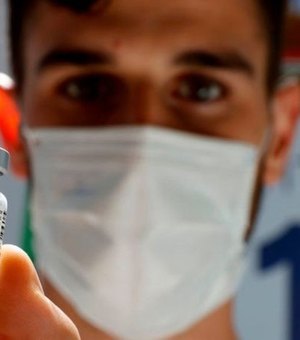Vacinas contra Covid: imunização em massa já aponta queda de infecções e internações em Israel