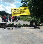 Indígenas bloqueiam BR-101 em Joaquim Gomes em protesto contra PL