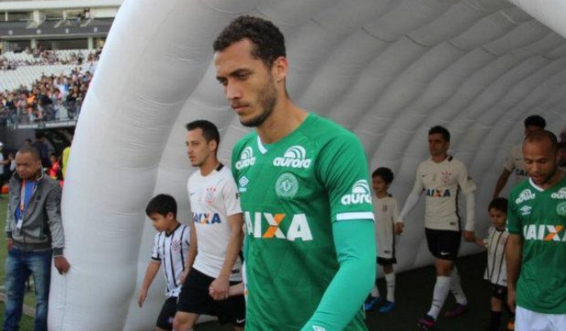 Zagueiro Neto anuncia a sua aposentadoria do futebol