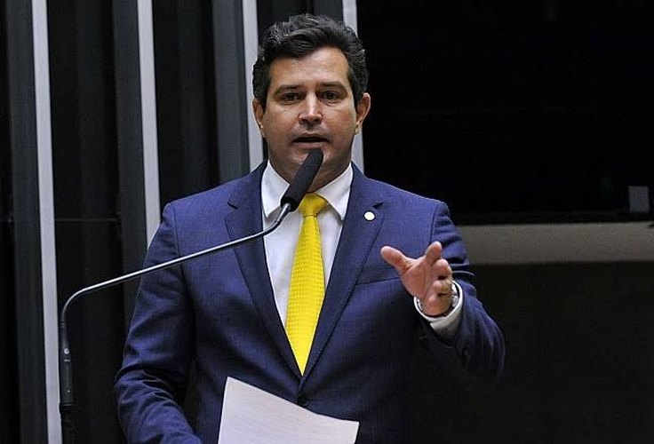 “Hoje ou amanhã tomo meu rumo”, diz Quintela sobre permanência no PL após chegada de Bolsonaro