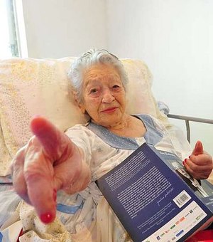 Idosa de 103 anos vence covid-19 e dengue: ''Não estou pronta para morrer''