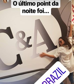 De surpresa, Anitta chega a shopping de Maceió para lançar novo single