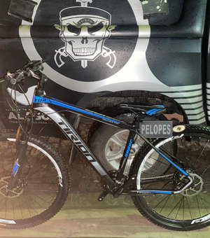 PM recupera mais duas bicicletas furtadas de loja em Penedo