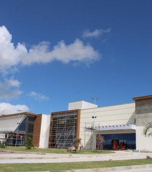 Hospital Regional da Mata será entregue para atendimento geral, afirma Renan Filho