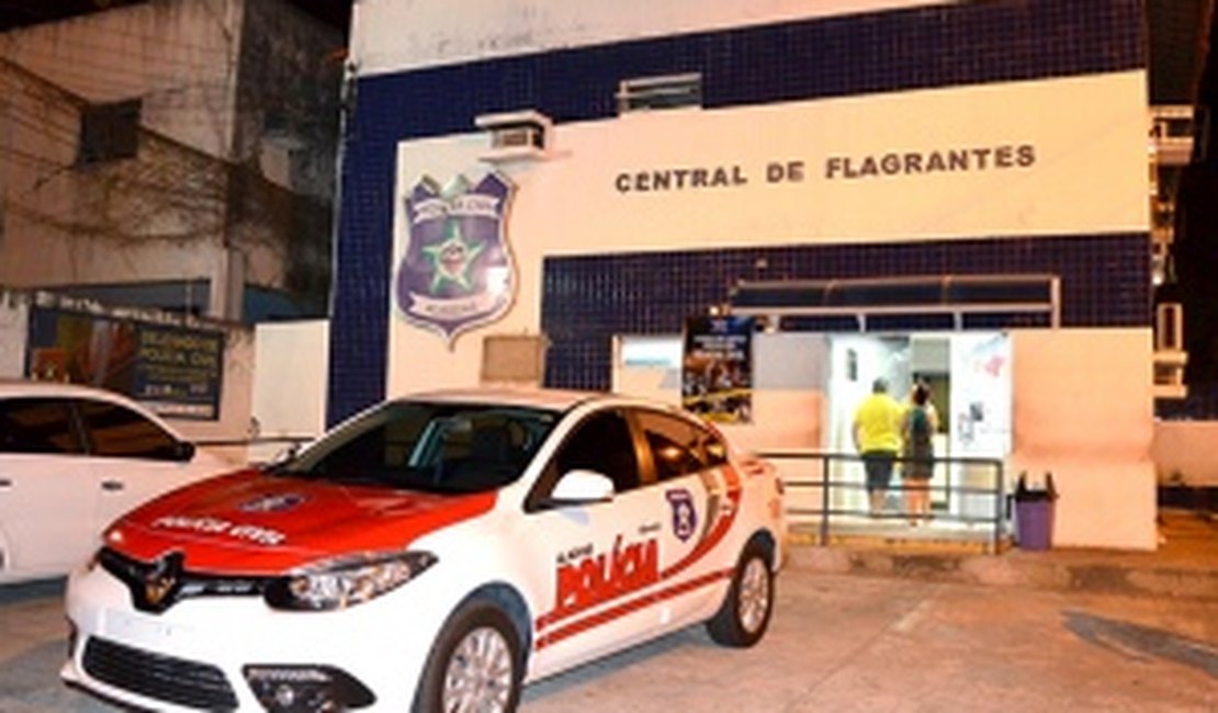 Três pessoas são baleadas após tentar deter assaltante na parte alta de Maceió