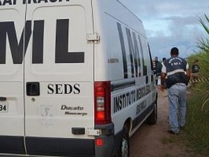 Homem é assassinado a golpes de faca na cabeça e no pescoço