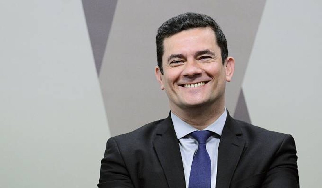 Moro afirma que hierarquia o impede de fazer avaliações sobre Bolsonaro