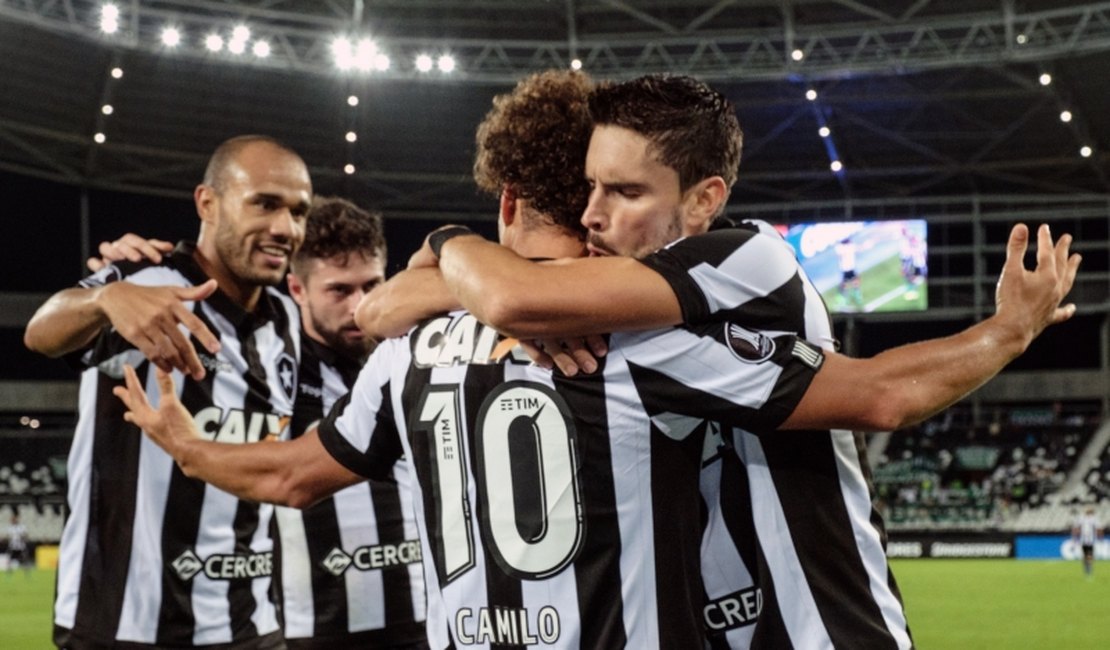 Botafogo 1 x 0 Atlético Nacional-COL - Fogão se classifica e elimina atuais campeões