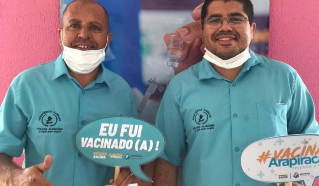 Após ameaça de paralisação, agentes funerários são vacinados contra a Covid-19 em Arapiraca