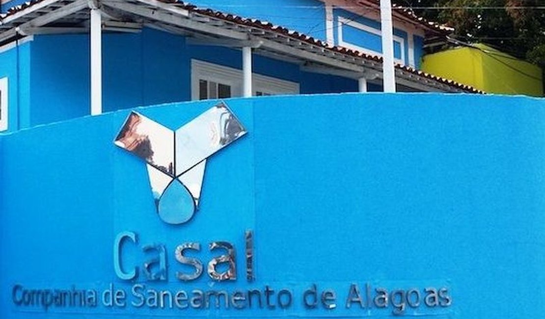 Adutora se rompe e prejudica abastecimento de água em três municípios alagoanos