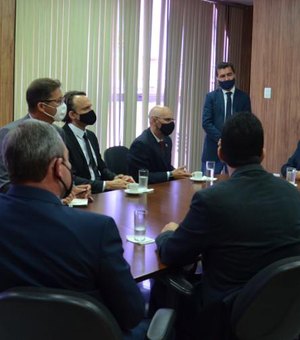 TCE/AL recebe visita do novo superintendente regional da Polícia Federal em AL