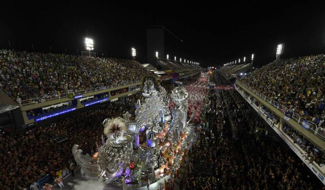 Prefeitura do Rio de Janeiro libera eventos em quadras de escolas de samba