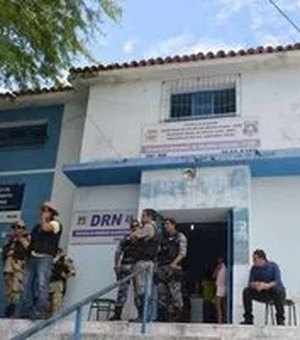 Oito são presos em operação policial deflagrada em Delmiro Gouveia