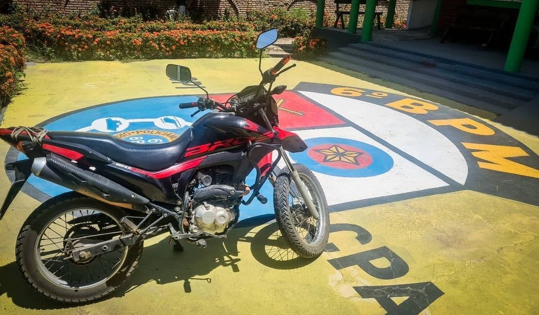 Moto roubada em Pernambuco é recuperada em Maragogi
