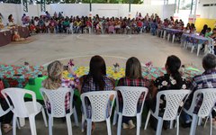 Festa junina para os idosos foi realizada em escola pública da cidade