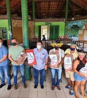 Planta Alagoas: Programa entrega sementes na Comunidade Indígena de Wassu Cocal, em Joaquim Gomes