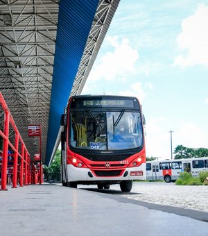 Nova linha de ônibus passa a atender ao Conjunto Vale Bentes