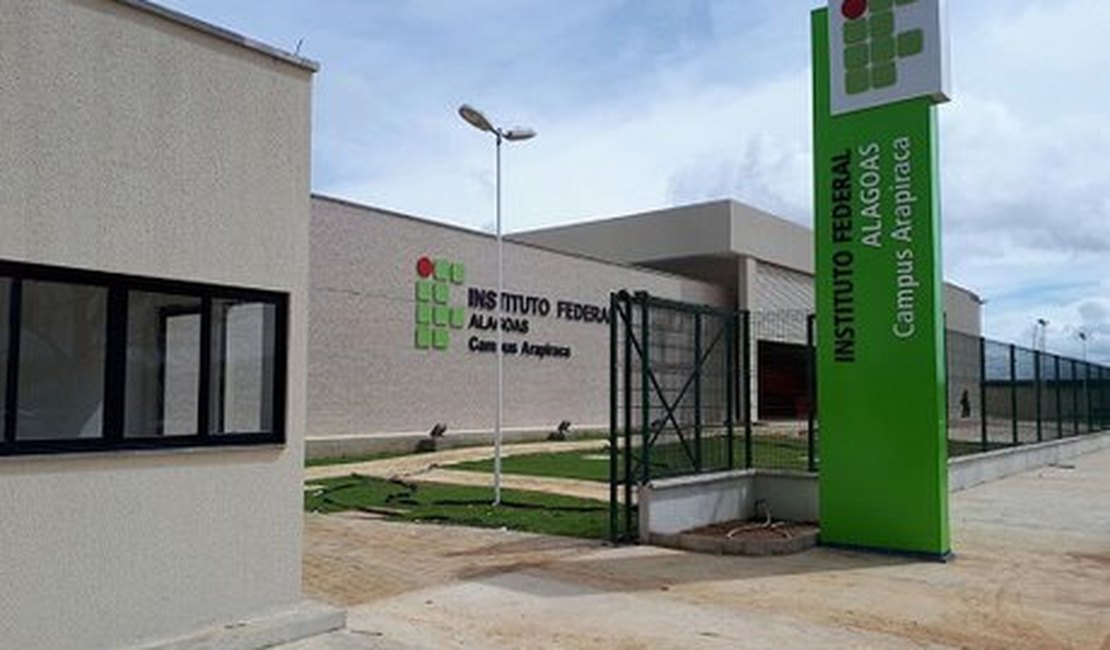 Ifal abre vagas para especialização em Maceió e Arapiraca