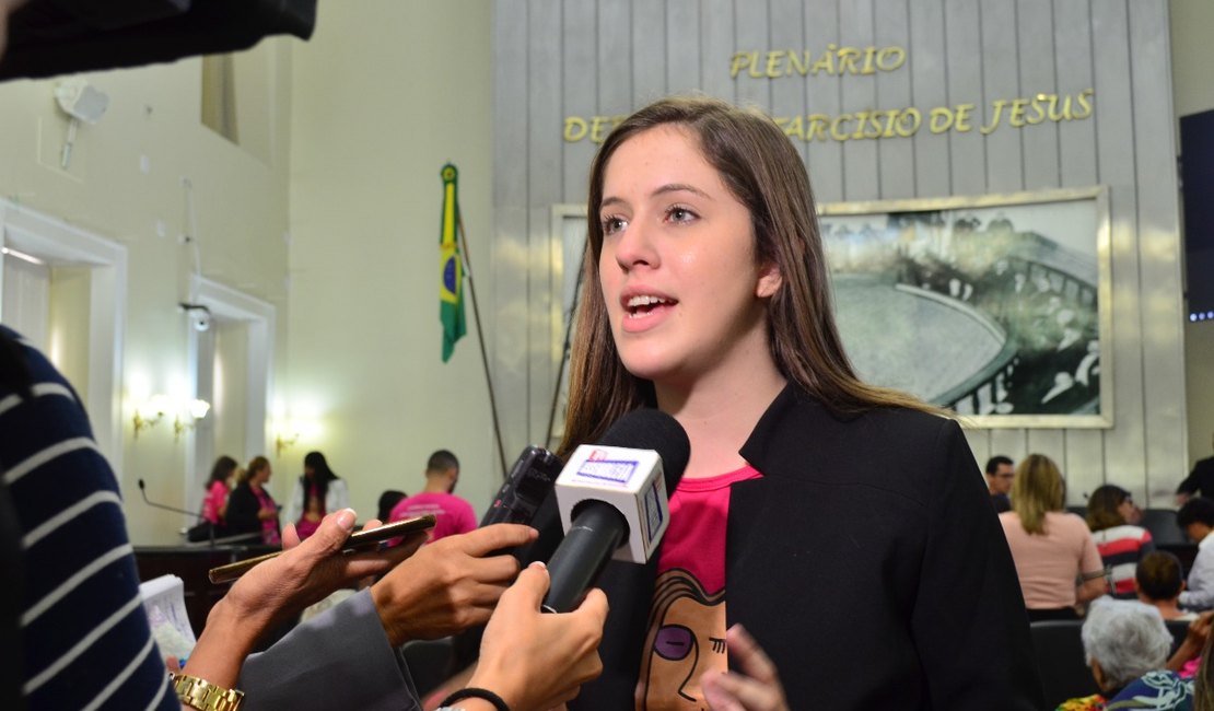 Cibele Moura diz que não vai sair do PSDB