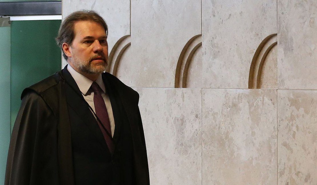 Dias Toffoli toma posse na presidência do STF nesta quinta (13)