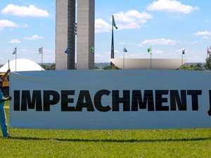 Carreatas pelo país pedem impeachment de Bolsonaro