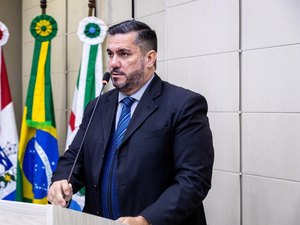 Leonardo Dias parabeniza operação da PF contra a Braskem e se coloca à disposição de CPI