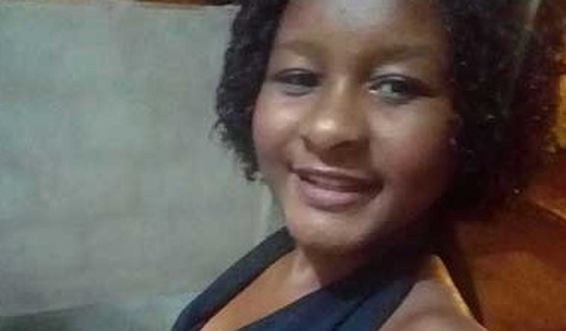 Menina de 14 anos morre após ganhar pirulito de mulher em trem no RJ