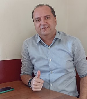 Ênio Cavalcante deixa Gabinete para disputar cargo de vice-prefeito de Maragogi
